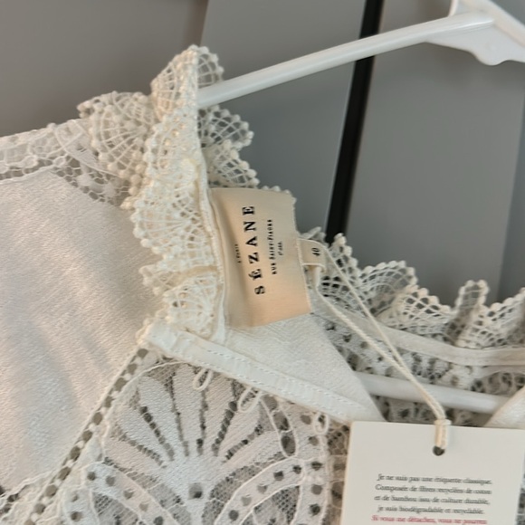 Elegant White Lace Women's Top - Picture 4 of 4